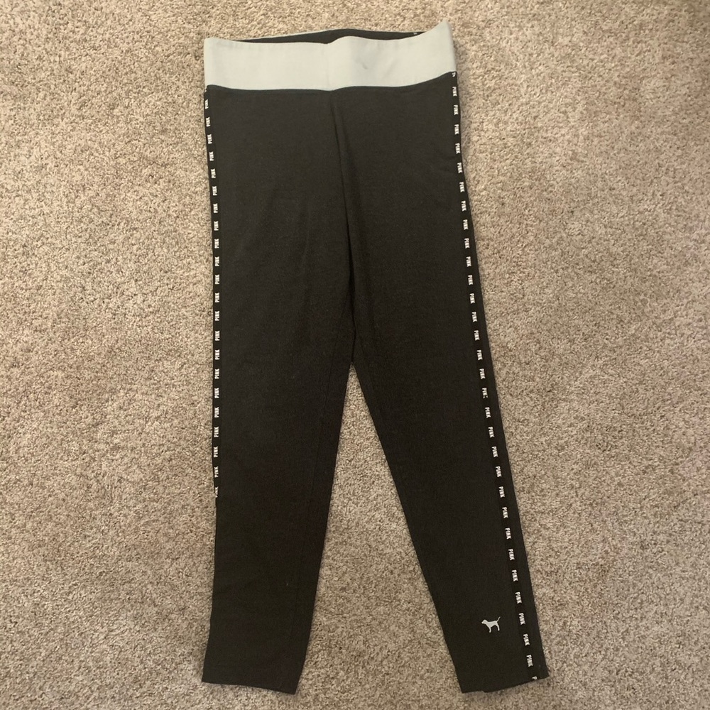 Black VS PINK Yoga Pants